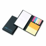 kolorowe prostokątne karteczki do notatek (2 kolory) oraz kolorowe karteczki samoprzylepne (5 kolorów).. Gadżet reklamowy dla firmy.