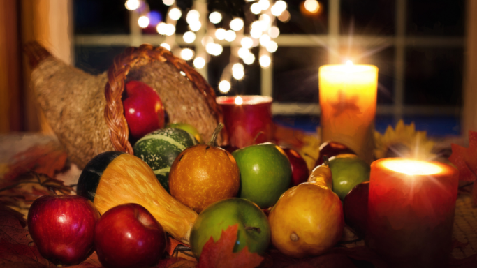 owoce, świece. ciepło, listopad, nocne klimaty, listopadowe gadżety